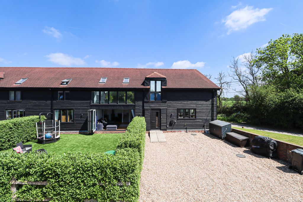 Property photo 1 of 30 Front