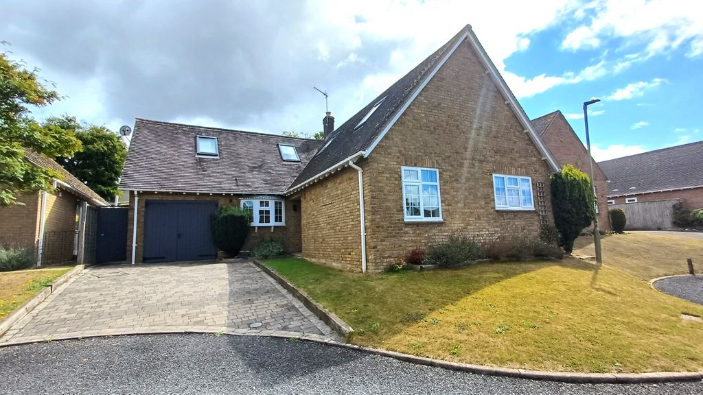Property photo 1 of 23