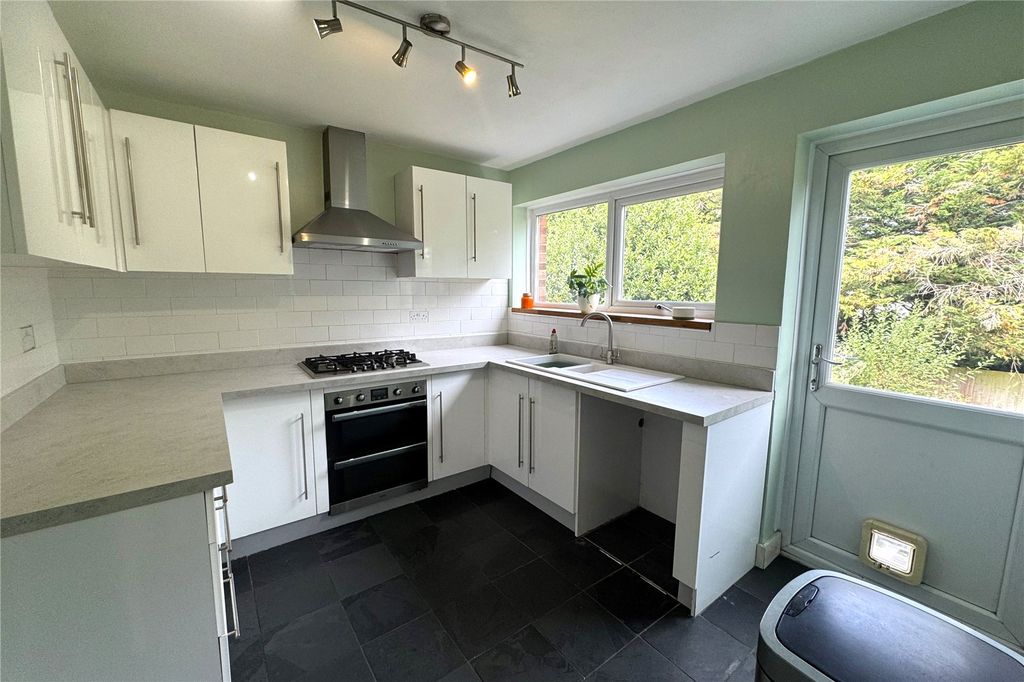 Property photo 3 of 24 Picture No. 47