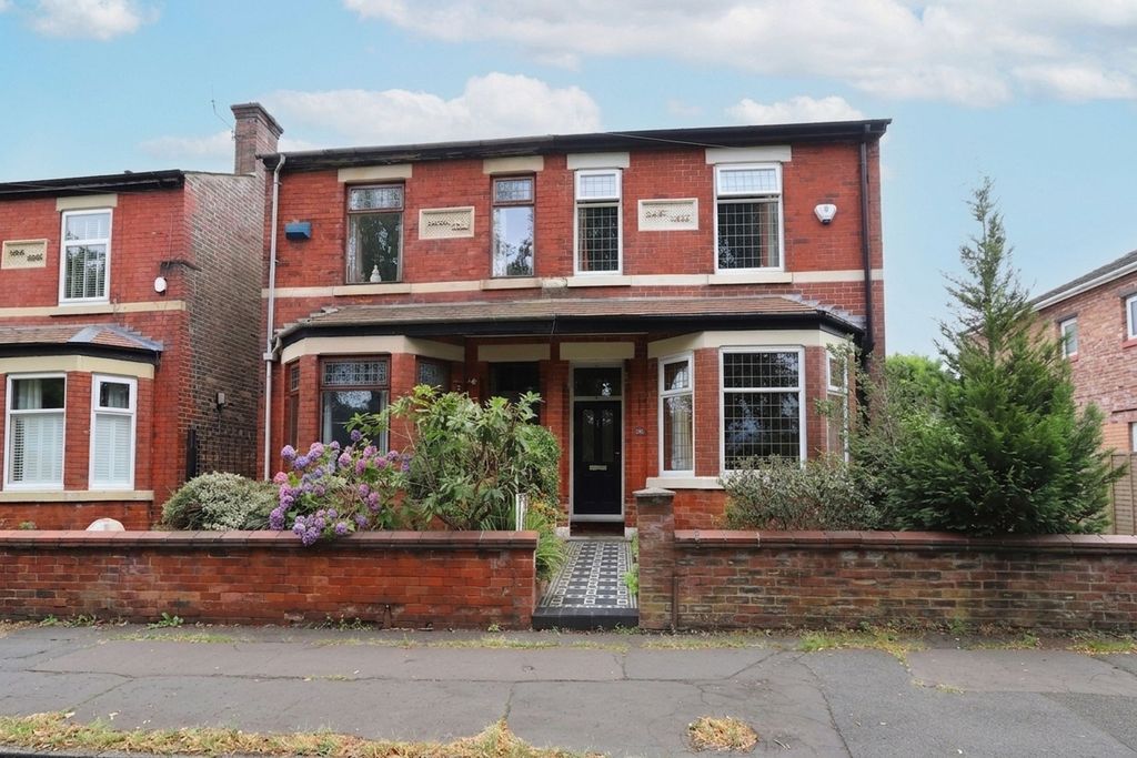 Property photo 1 of 27