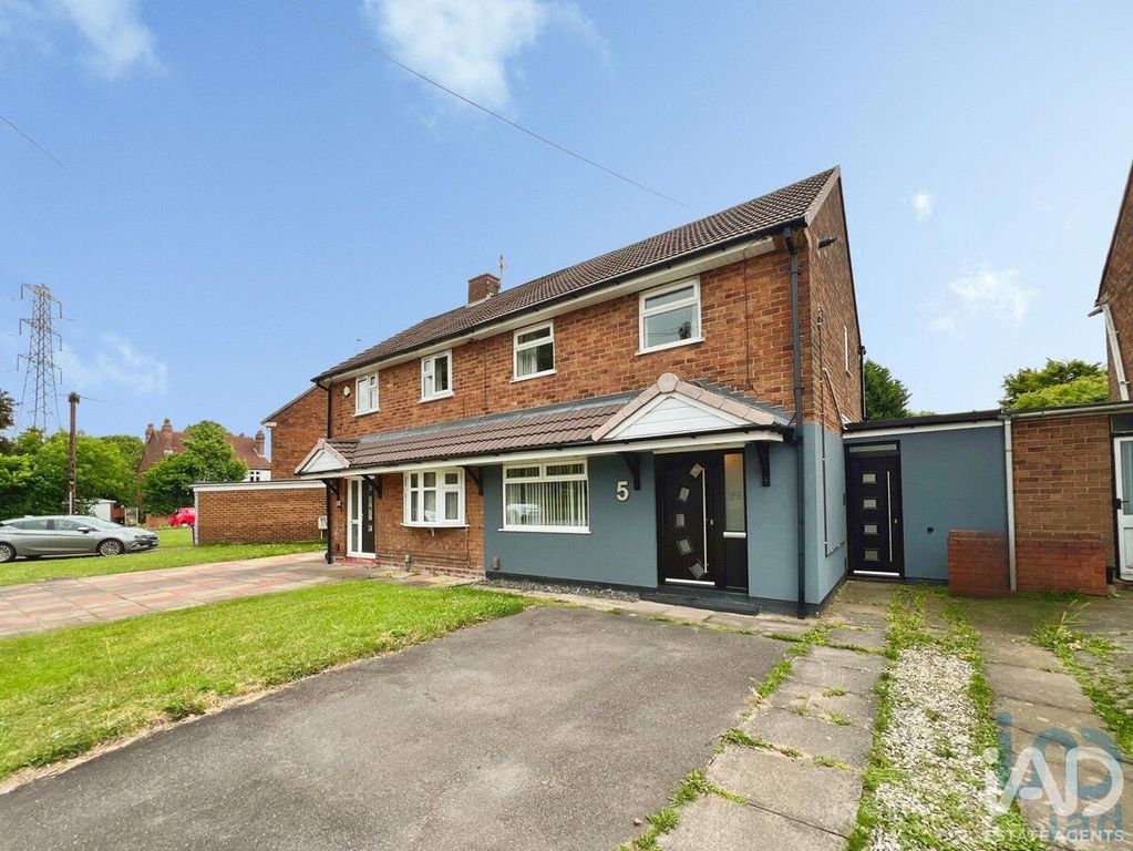 Property photo 1 of 16