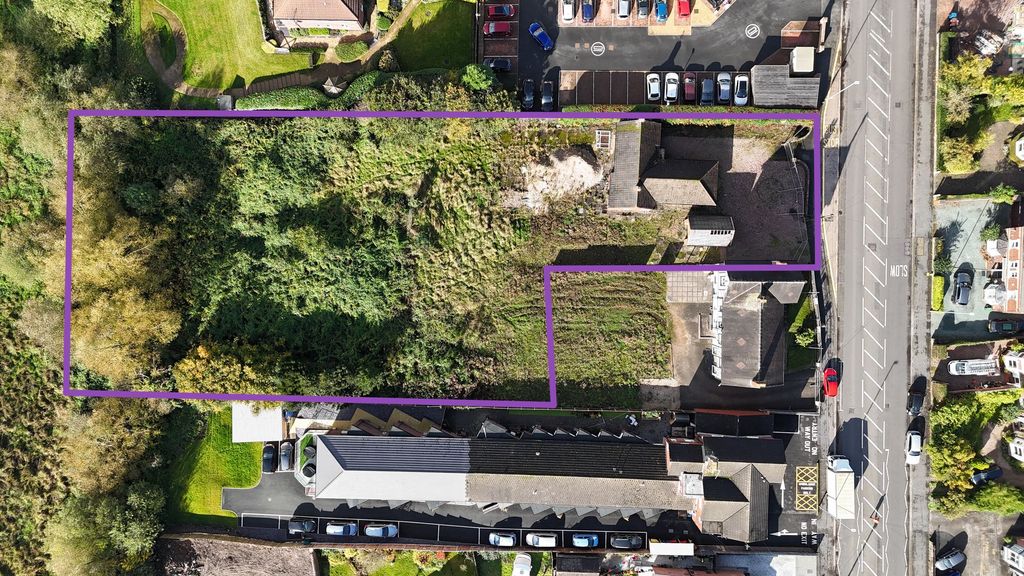 Property photo 3 of 12