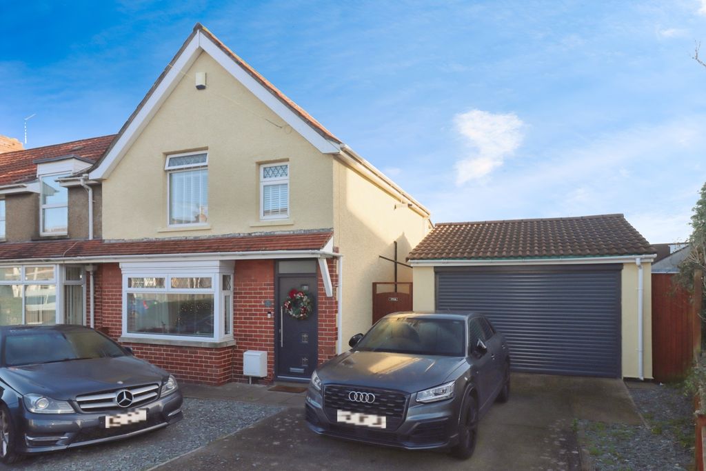 Property photo 1 of 12 Pbox-Img.Jpg