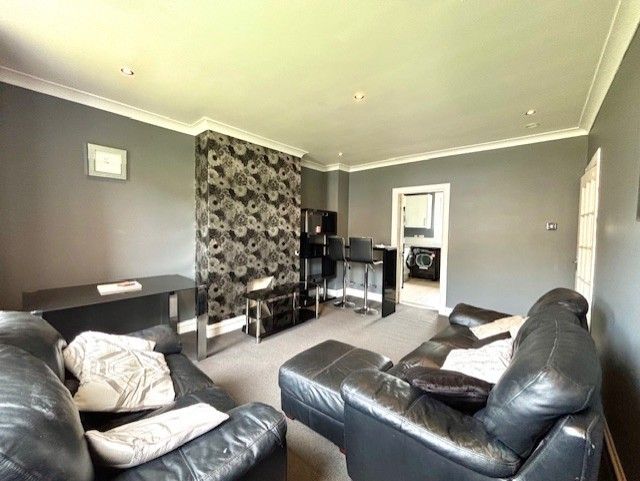 Property photo 3 of 12 Photo 3