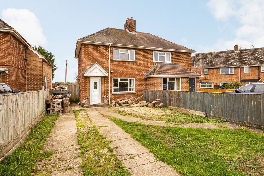 Property photo 1 of 19