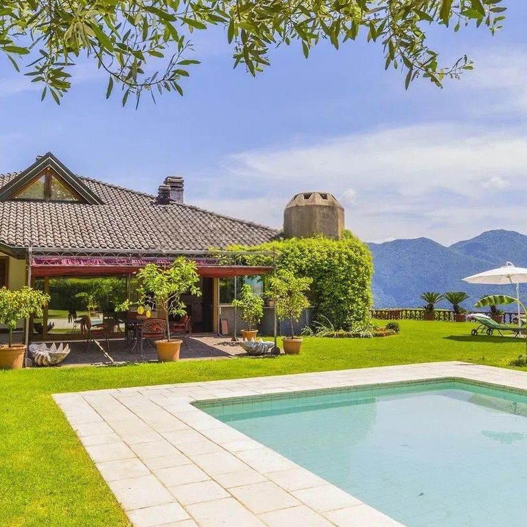 Property photo 1 of 18 Charming Villa In Cissano, Piedmont