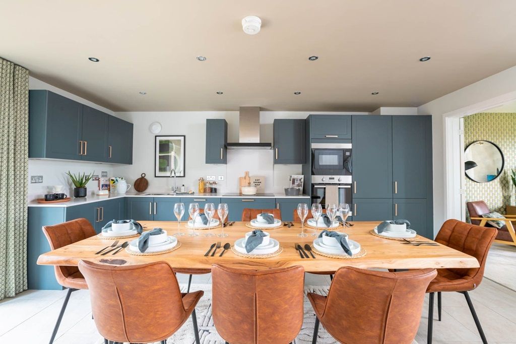 Property photo 1 of 13 A Sociable Space To Cook And Dine
