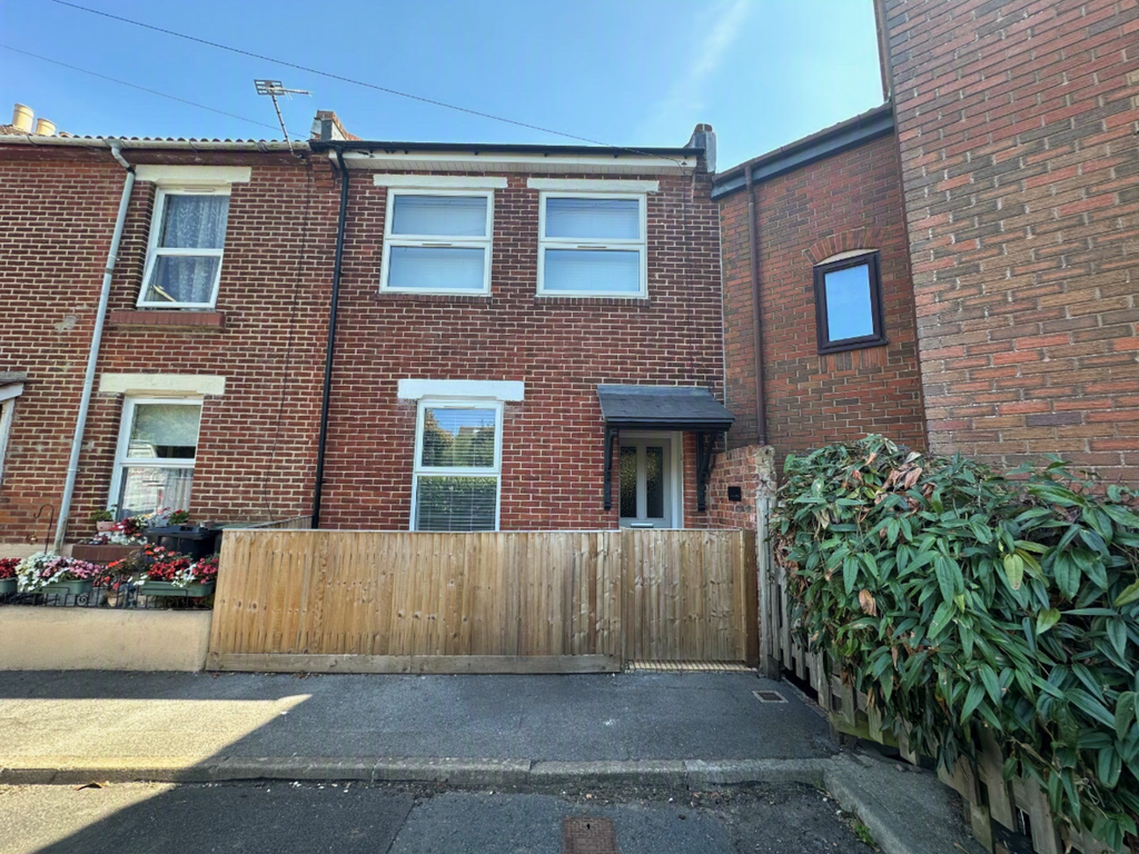 Property photo 1 of 6