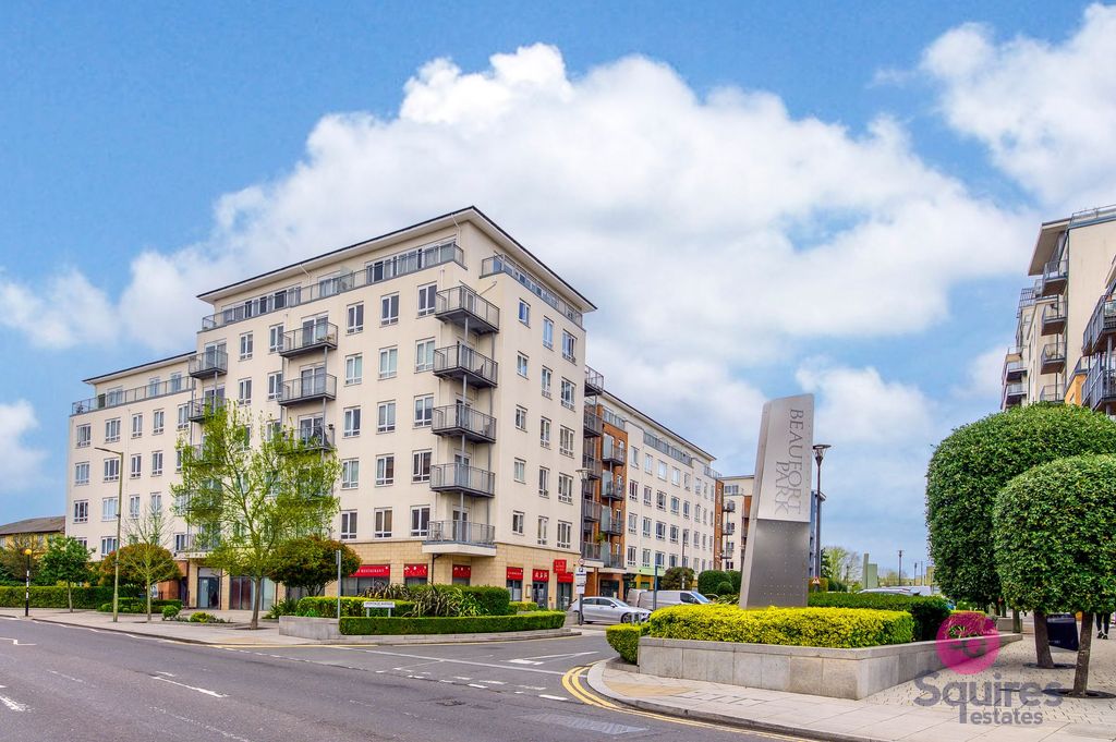 Property photo 1 of 14