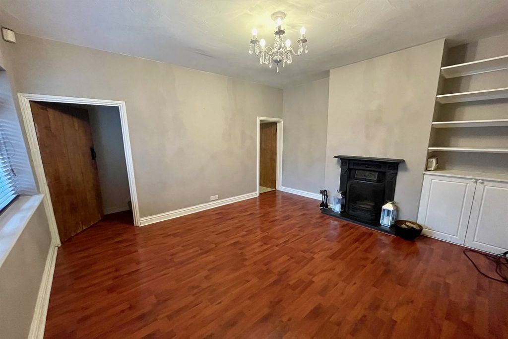 Property photo 3 of 9 (Email)