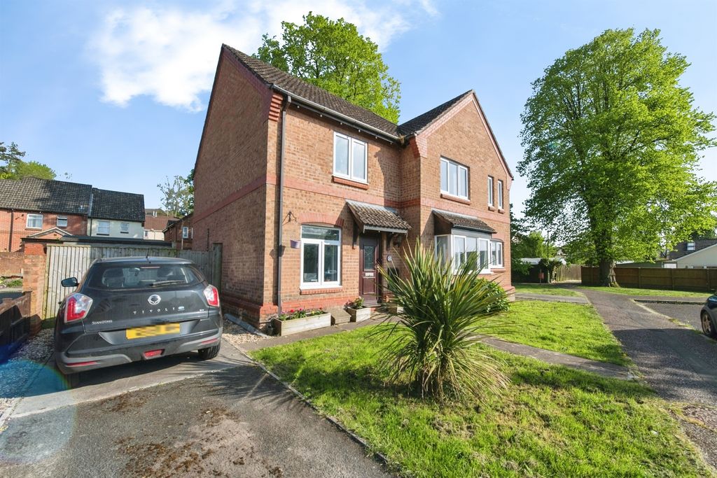 Property photo 1 of 18