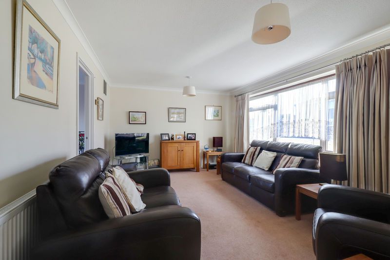 Property photo 2 of 16 Photo 1