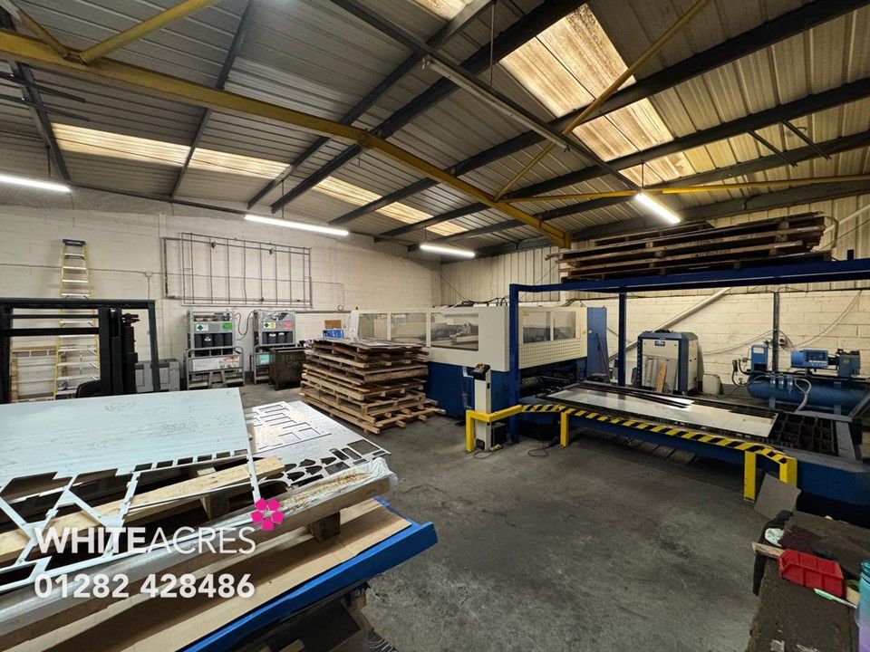 Property photo 3 of 6 Photo 5