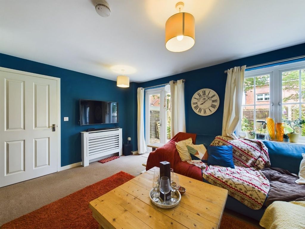 Property photo 3 of 12 Lounge Diner