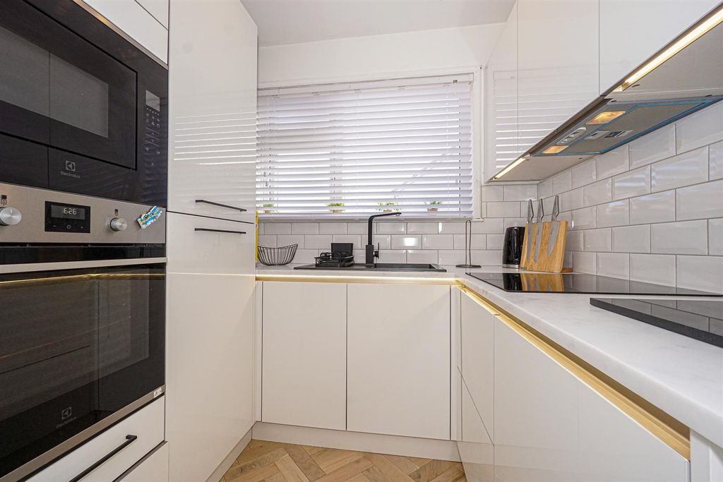 Property photo 3 of 16 Dsc00252_Alto.Jpg