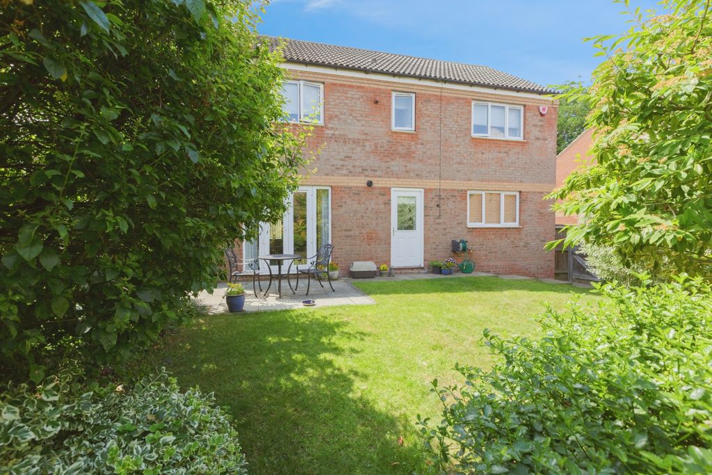 Property photo 3 of 15