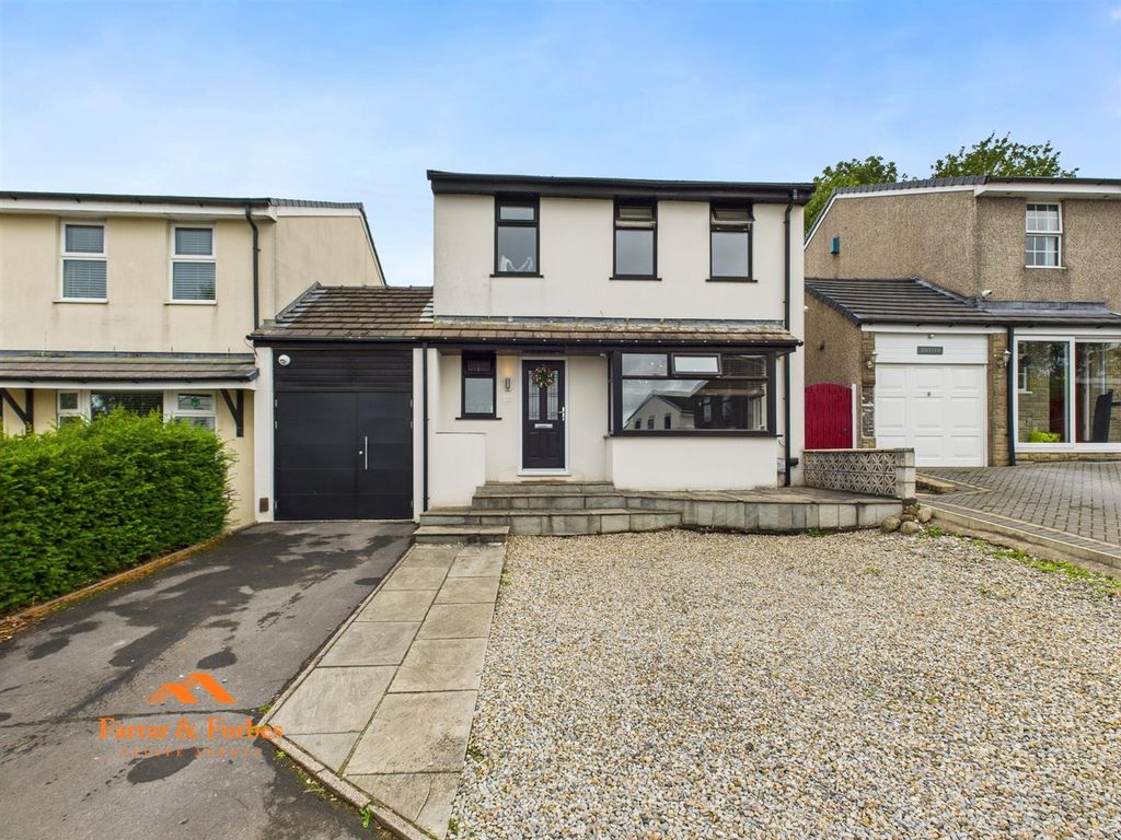 Property photo 2 of 32 Cam03956G0-Pr0134-Still003.Jpg
