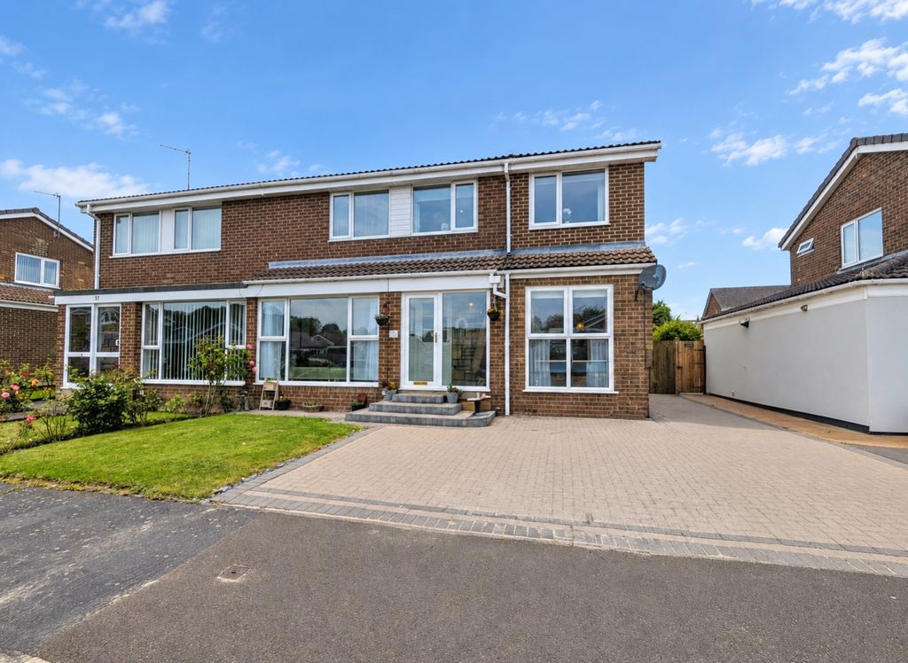 Property photo 1 of 18 Dd7d3570-27Bc-4076-8A9E-0663Acdc6562