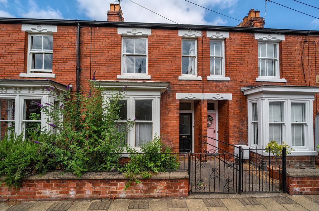Property photo 1 of 23 1495554-2-6A5A1A3...