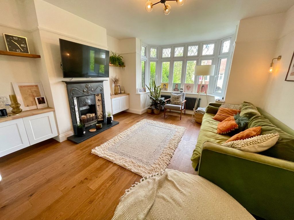 Property photo 3 of 14 4519364