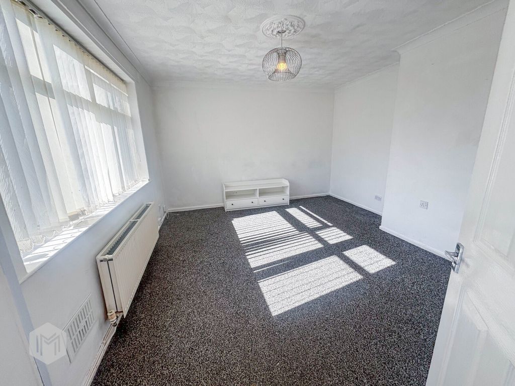 Property photo 2 of 10 Picture No. 06