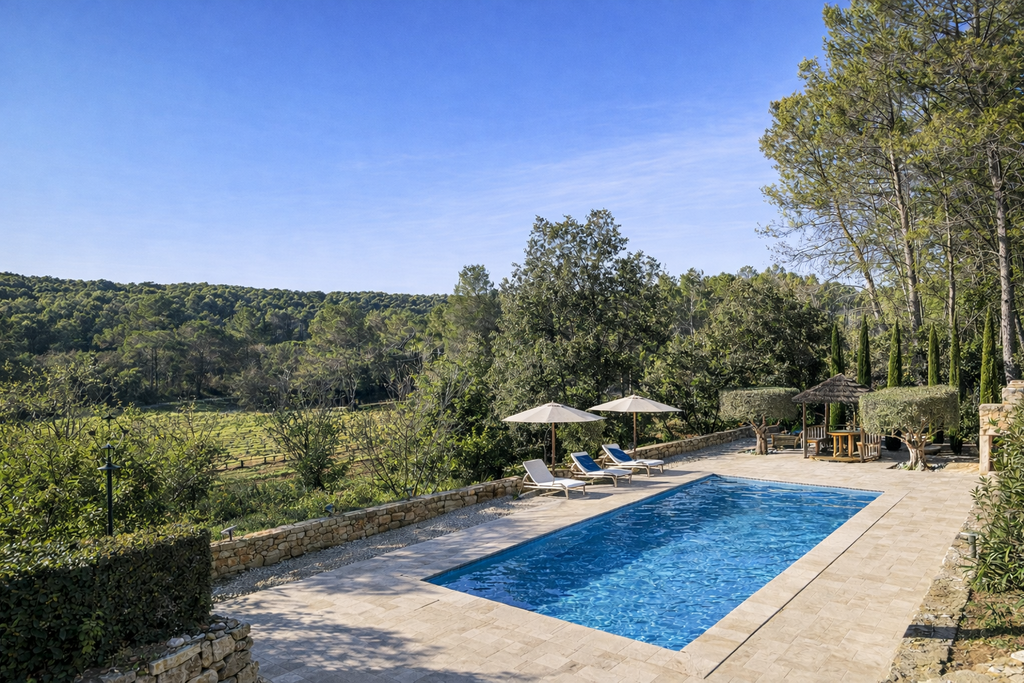 Property photo 2 of 42