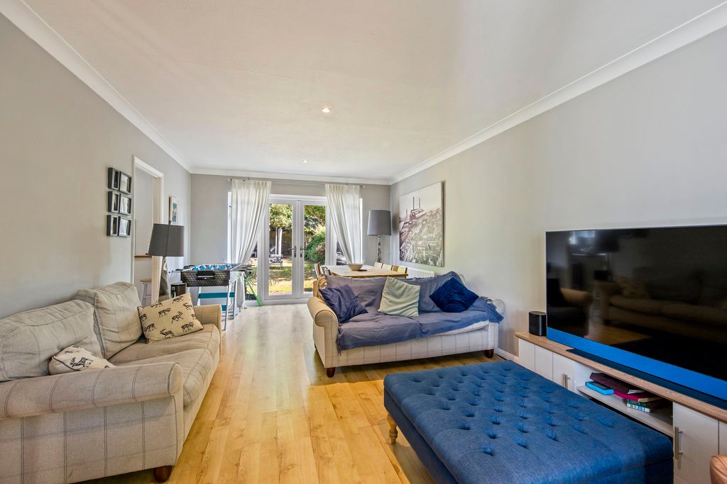 Property photo 3 of 16 Reception Room