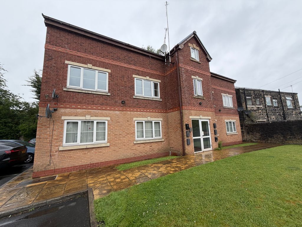 Property photo 3 of 14