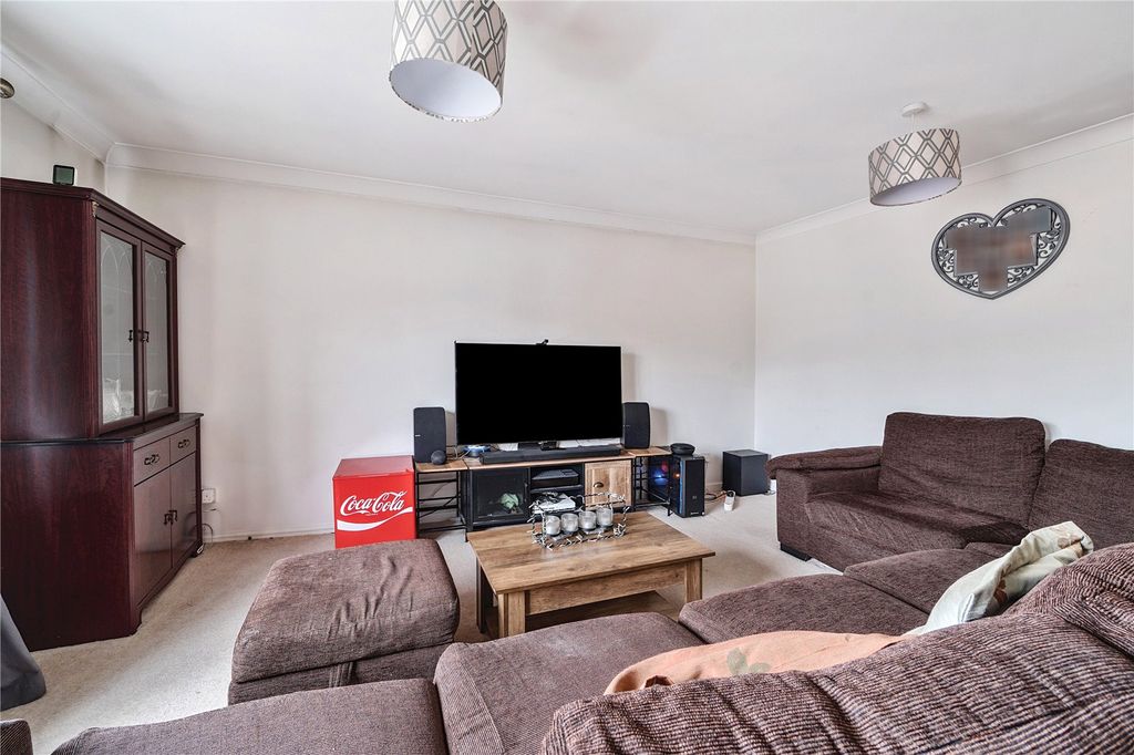 Property photo 2 of 9 Picture No. 05