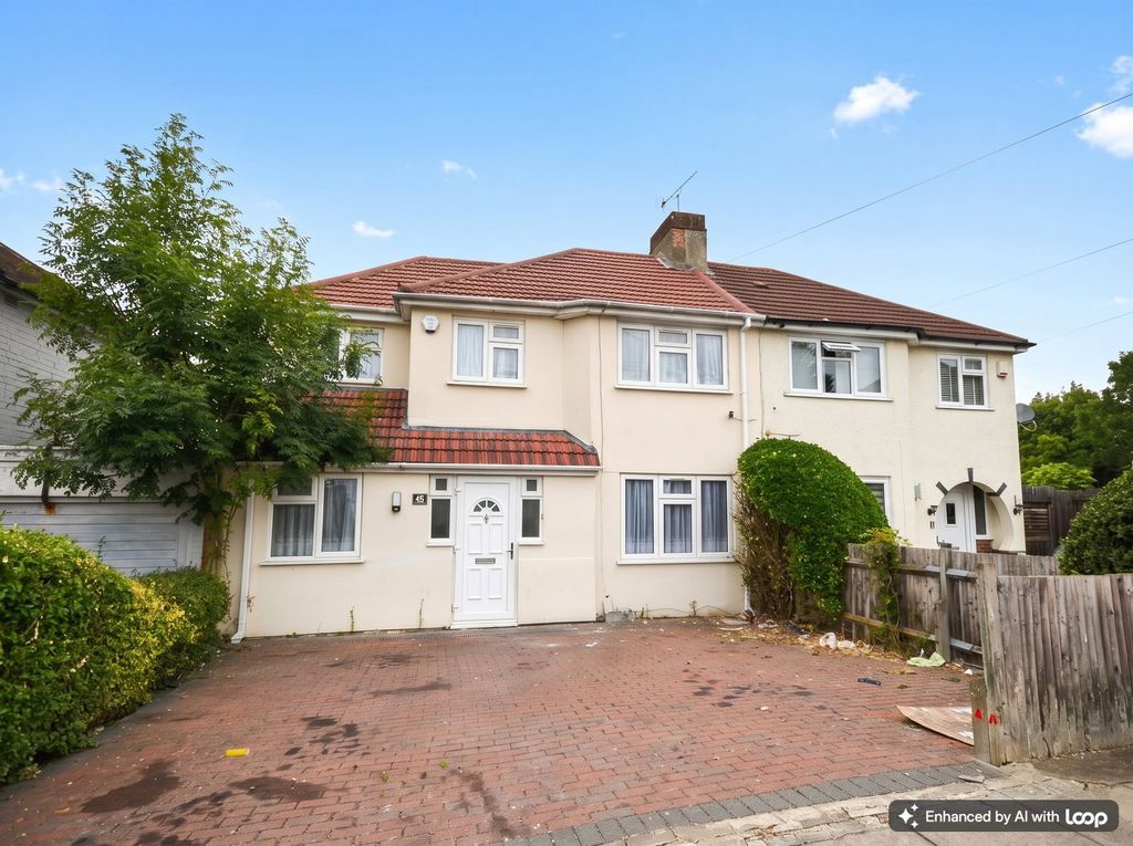 Property photo 1 of 18