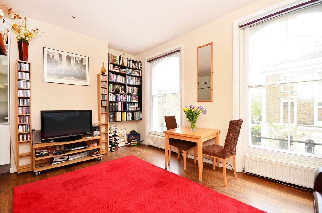 Property photo 1 of 9