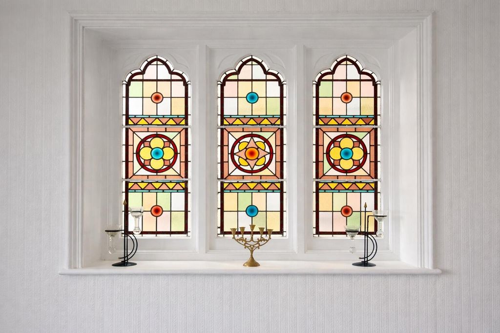 Property photo 3 of 24 Original Features