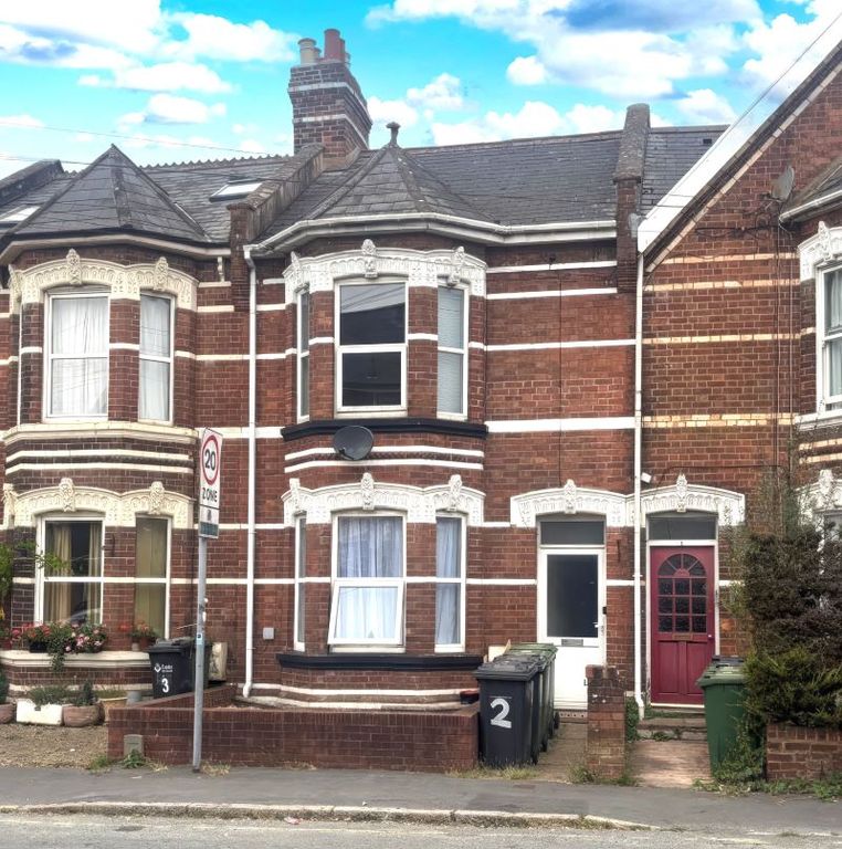 Property photo 1 of 2