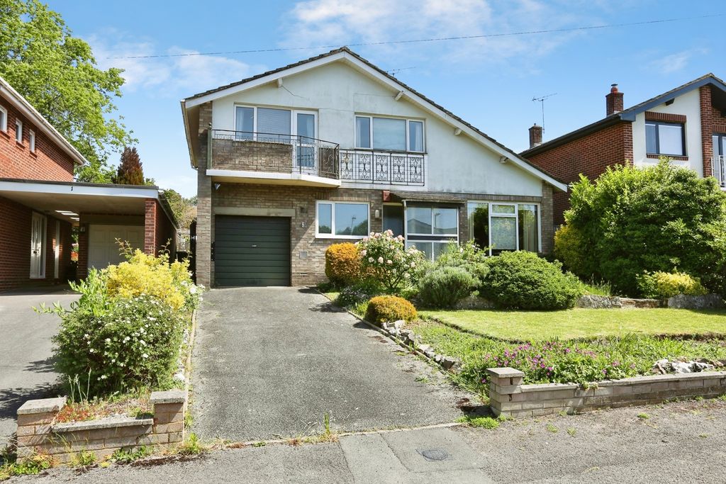 Property photo 1 of 11 Pbox-Img.Jpg