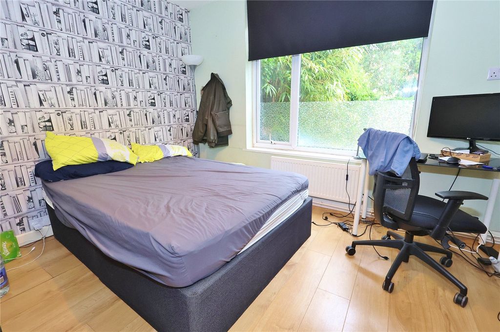 Property photo 2 of 7 Picture No. 01