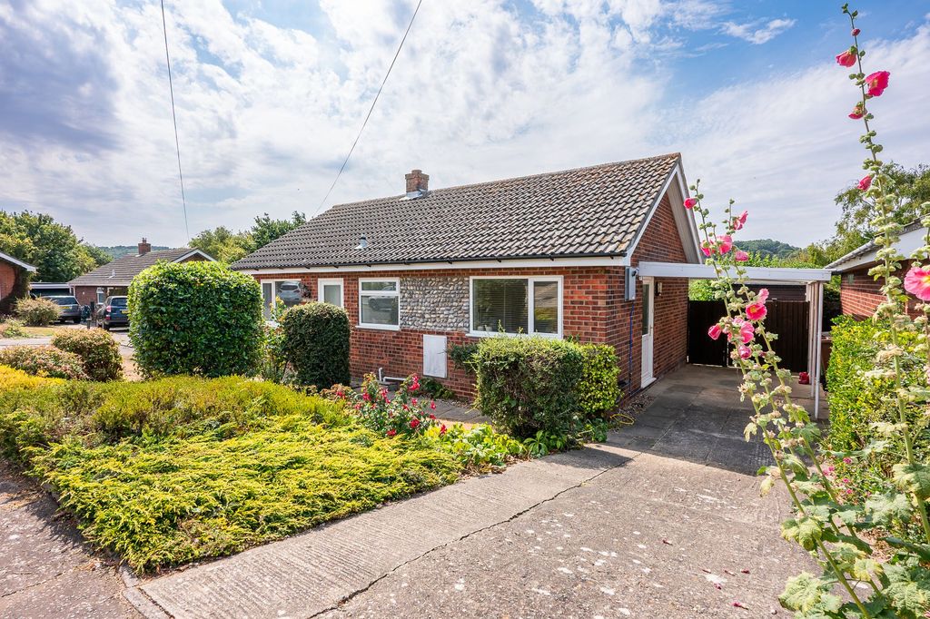 Property photo 1 of 13