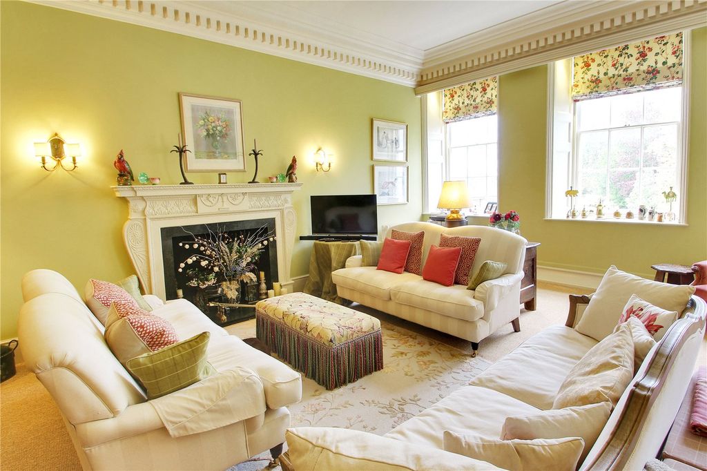 Property photo 2 of 16 Picture No. 25