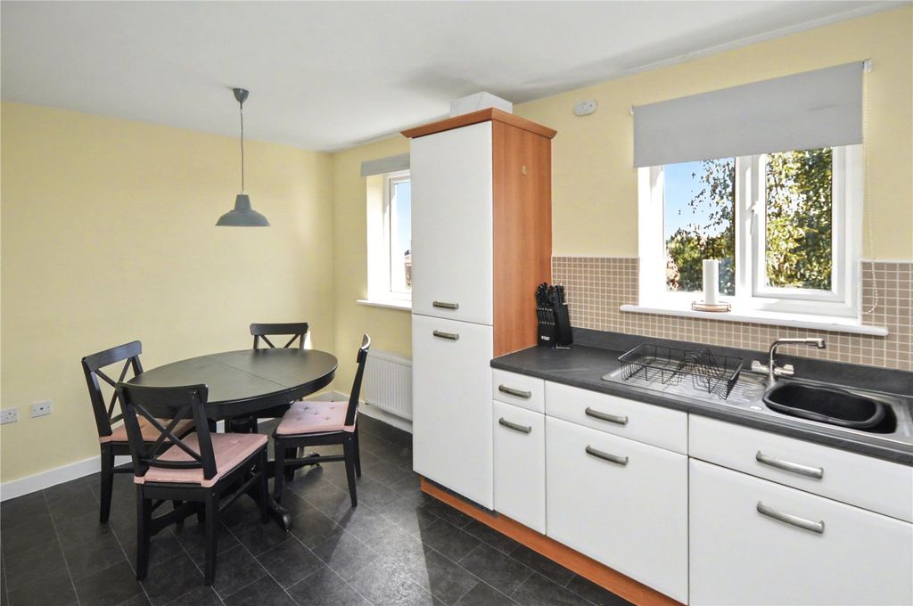 Property photo 2 of 13 Picture 2