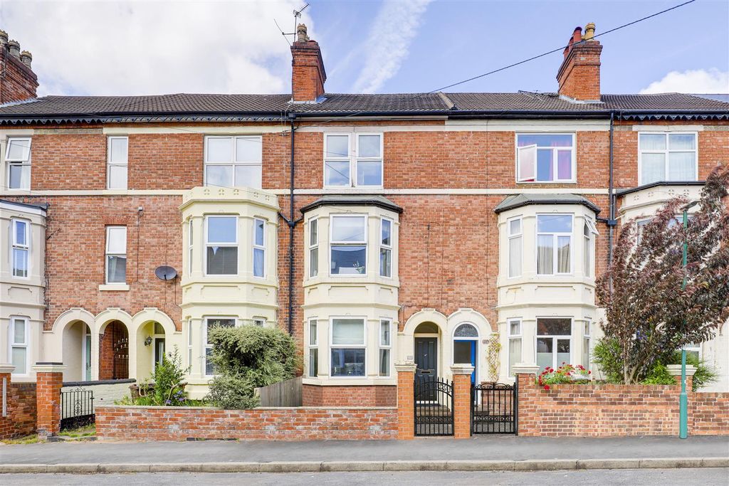 Property photo 1 of 20 8423.Jpg