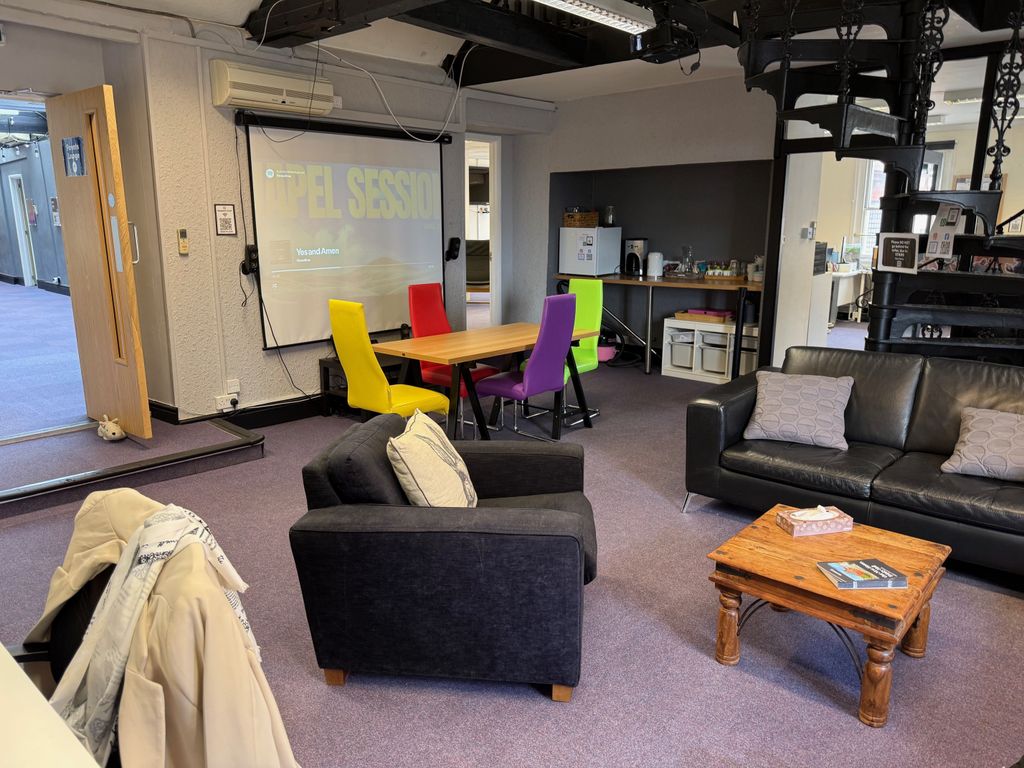 Property photo 3 of 13 Suite 1