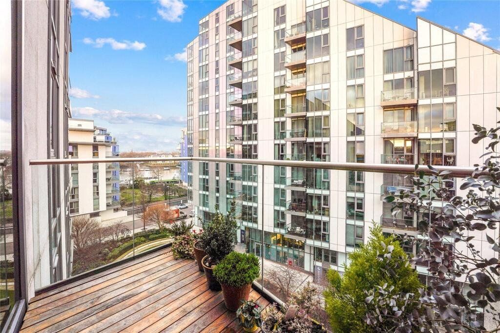 Property photo 3 of 8