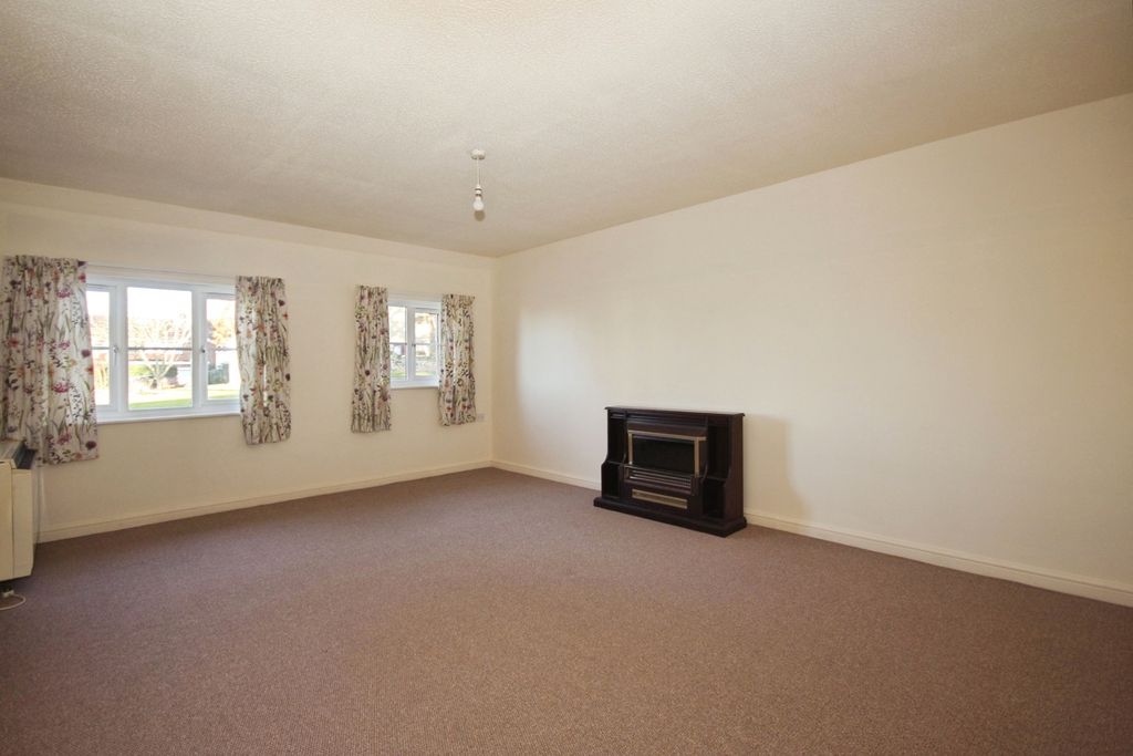 Property photo 3 of 15 Pbox-Img.Jpg