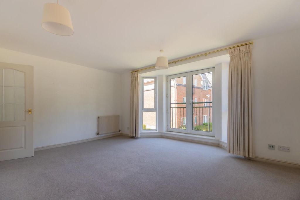 Property photo 3 of 11 14 (6 Of 10).Jpg