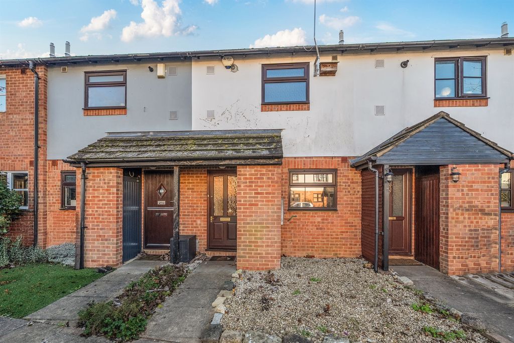 Property photo 1 of 11