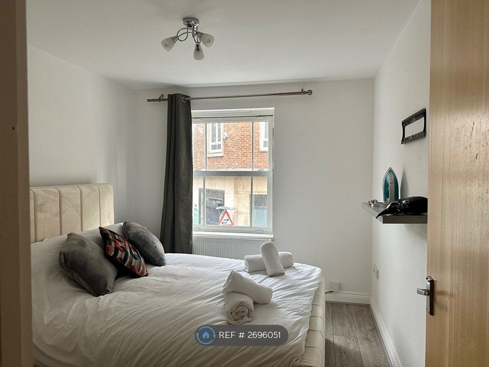 Property photo 3 of 13