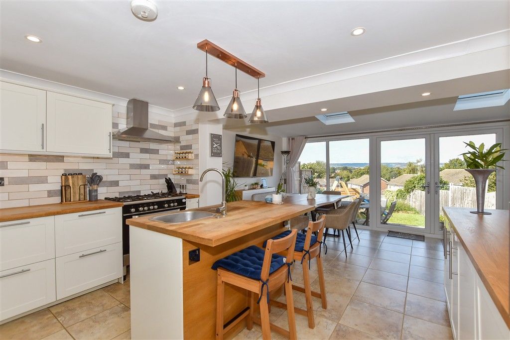 Property photo 1 of 13 Kitchen