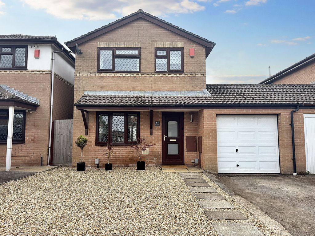 Property photo 1 of 31