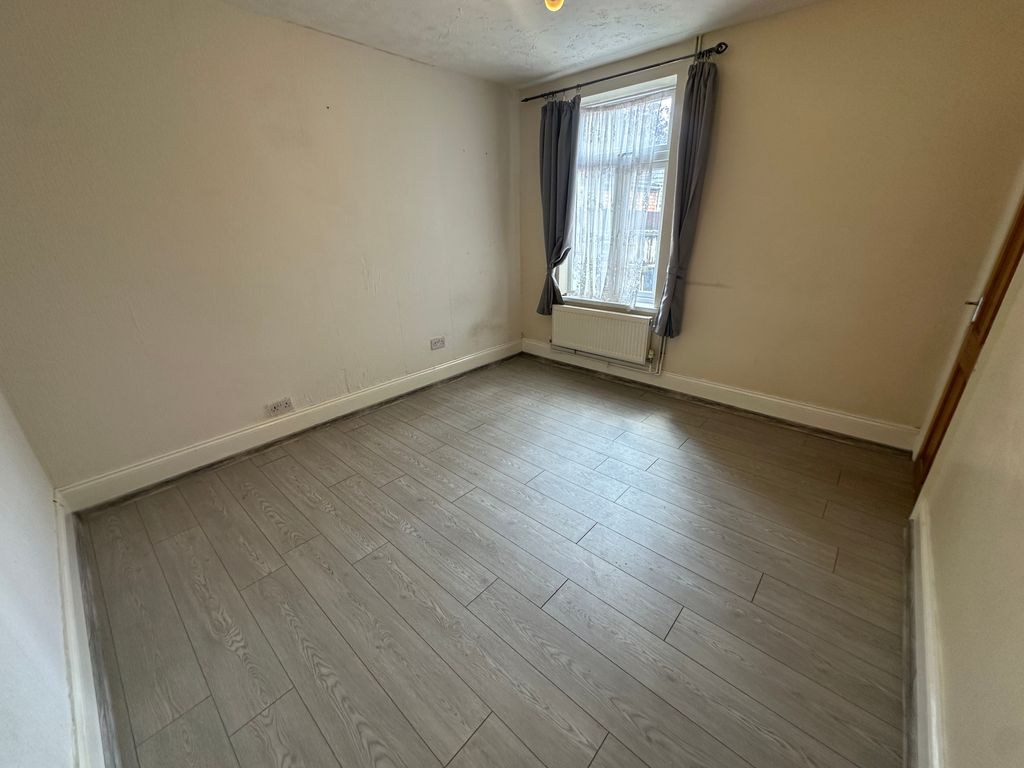 Property photo 2 of 11 Reception Room