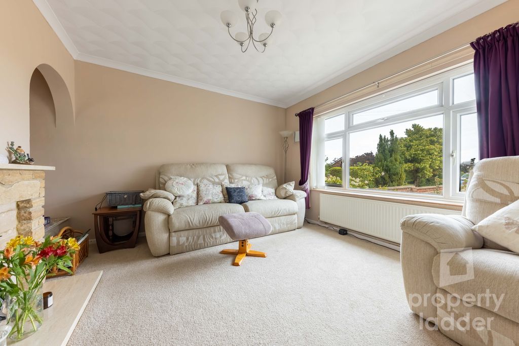 Property photo 2 of 17 Pl-3