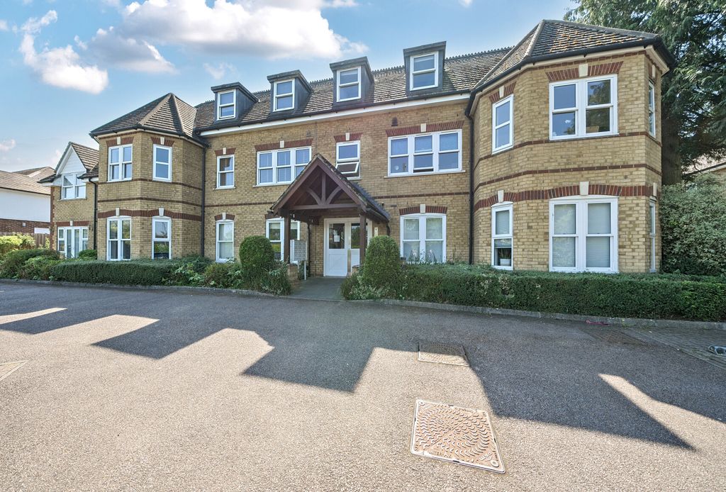 Property photo 1 of 10 38-682355724d8Fe-...